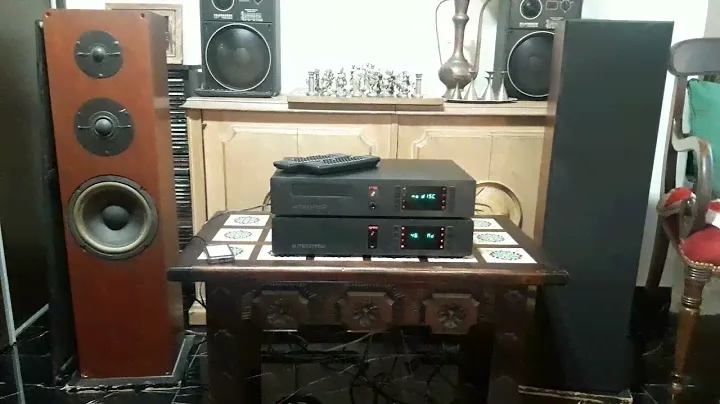 #AMPLIFICADOR MICROMEGA STAGE 2 BY SU-DISTRIBUIDOR